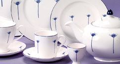 Indigo Daisy Tableware