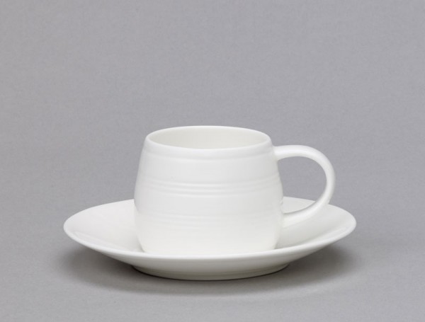 Tulip Espresso Cup & Saucer - Linear