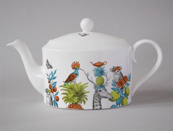 Menagerie Teapot Giraffe White