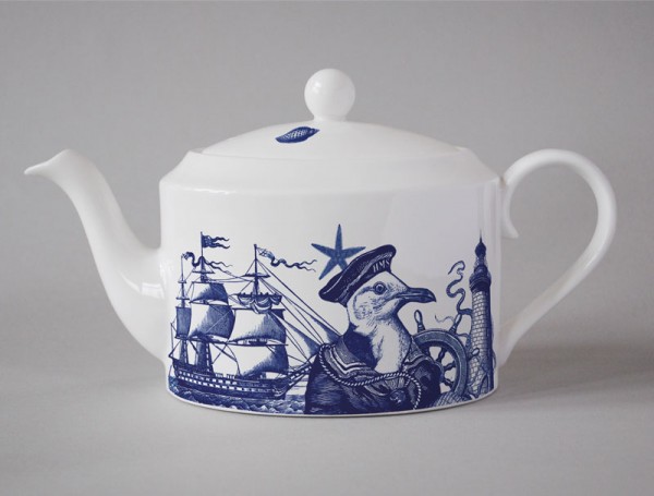 Cobaltic Sea Teapot - Seagull